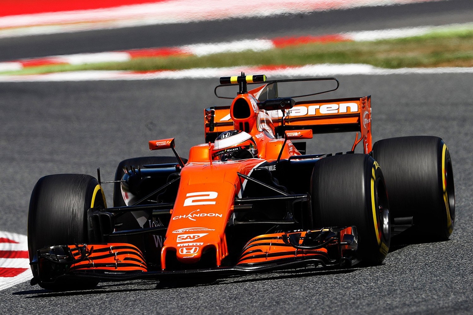F1车队回归首秀大放异彩，苏炳添主场球迷高呼名字